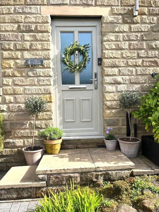 Olive Holiday Cottage Matlock Exteriör bild
